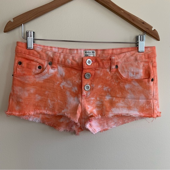 RVCA . Nature X Industry Tie-Dye Shorts . - Picture 3 of 5